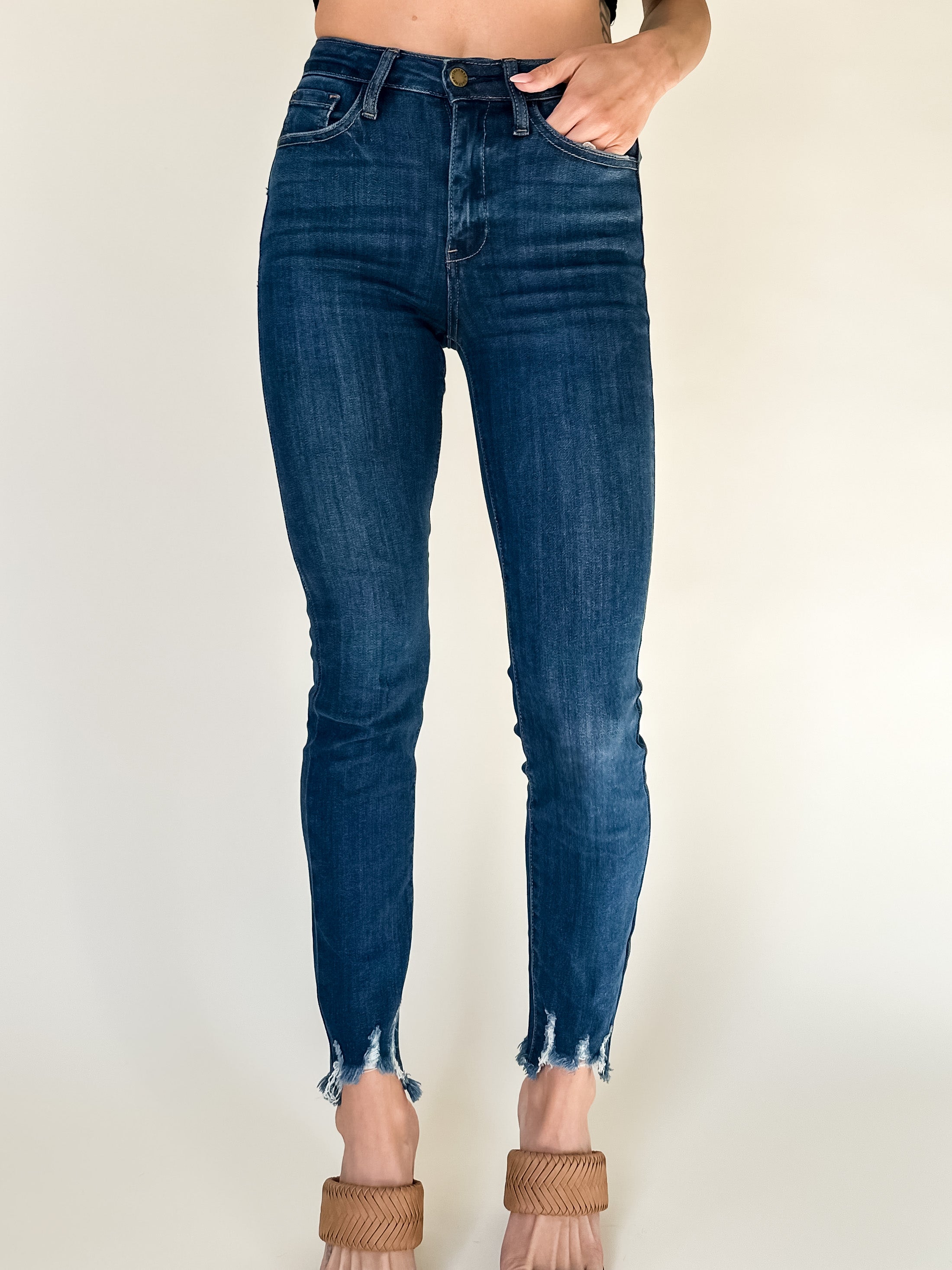 dark wash super skinny jeans with frayed hem