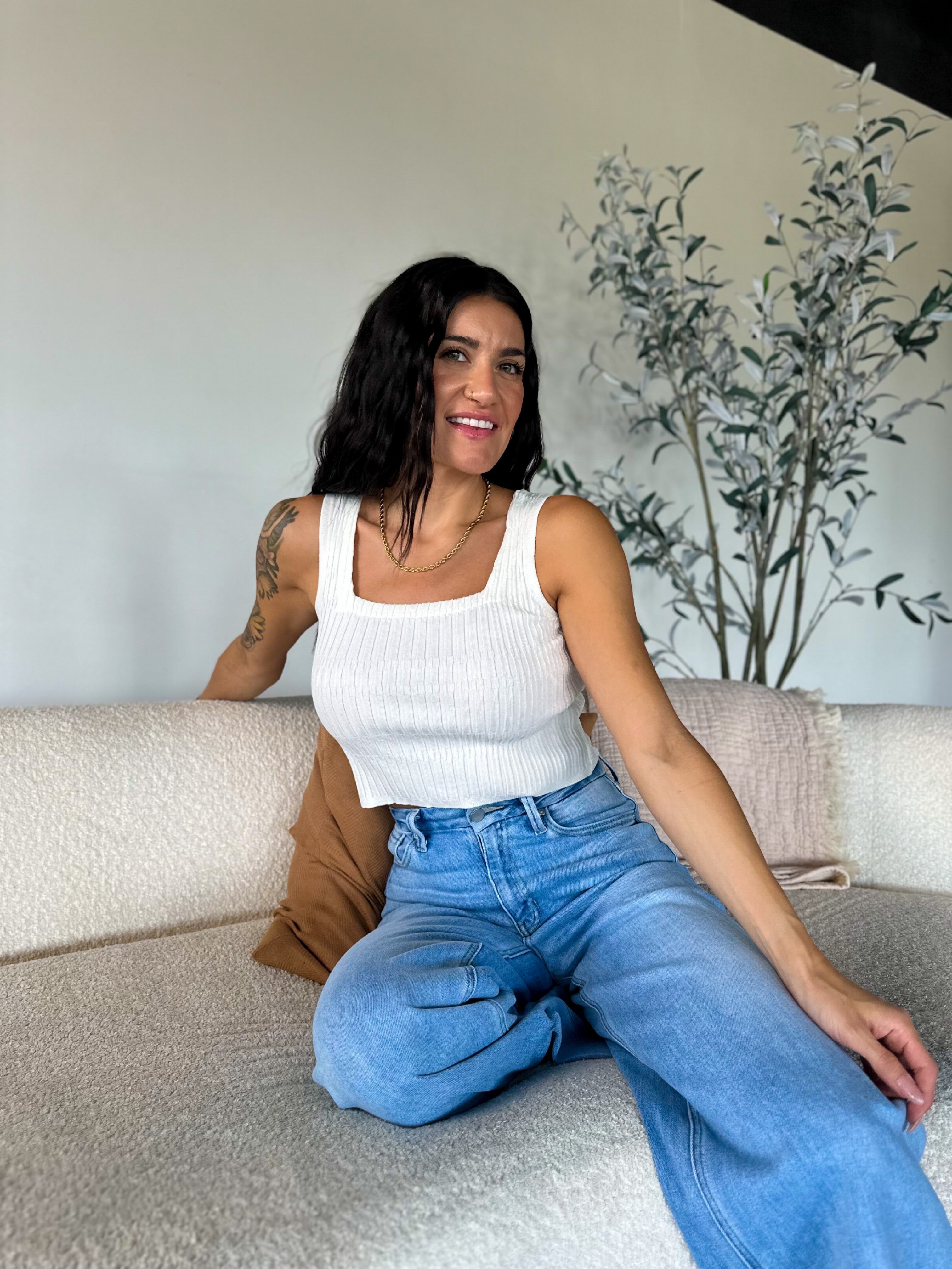 white knit ribbed crop tank