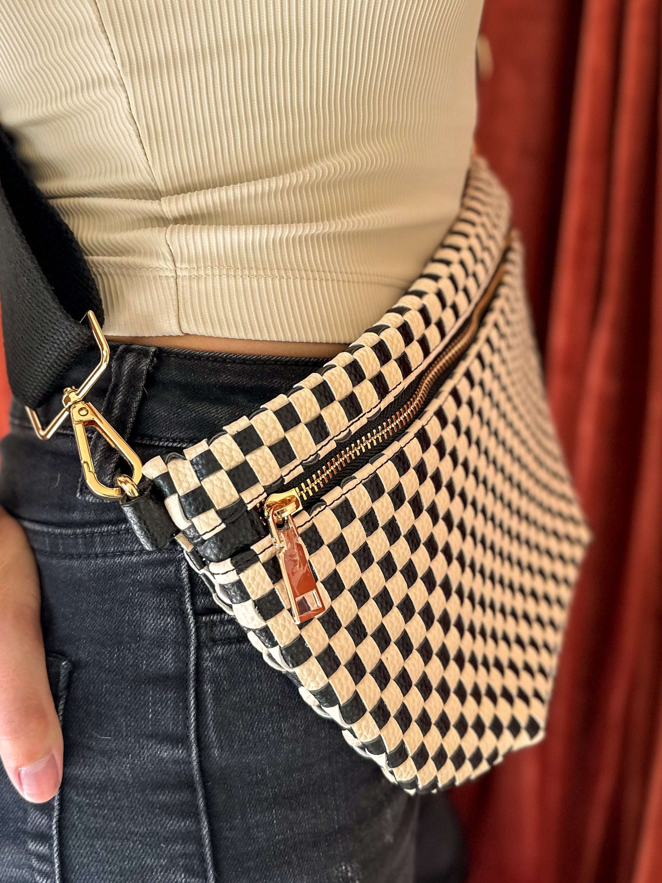 Pretty simple black checkered woven westlyn bum bag 